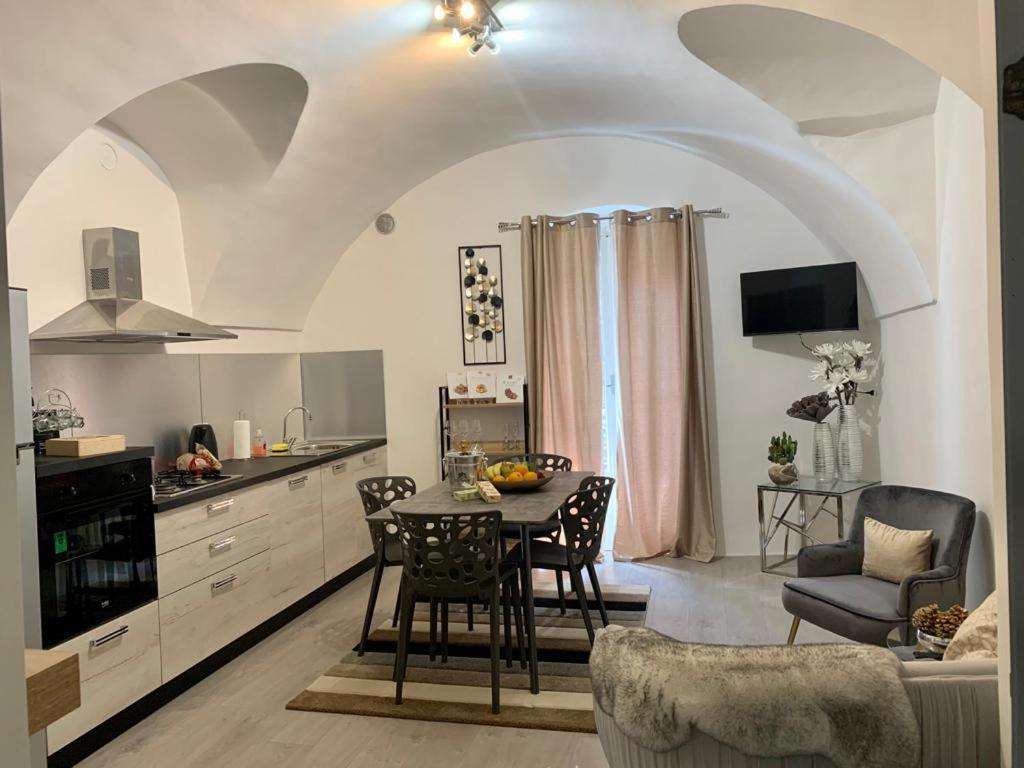 Le Bijou Di Dolceacqua, Per Un Momento Memorabile. Apartment Exterior photo